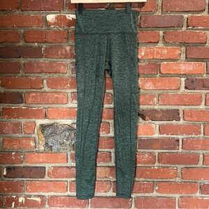 Aerie women's green chill.play.move. leggings size small‎